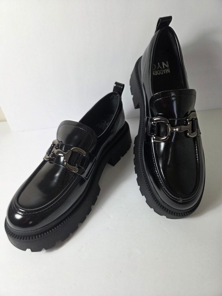 Steve madden black patent shoes