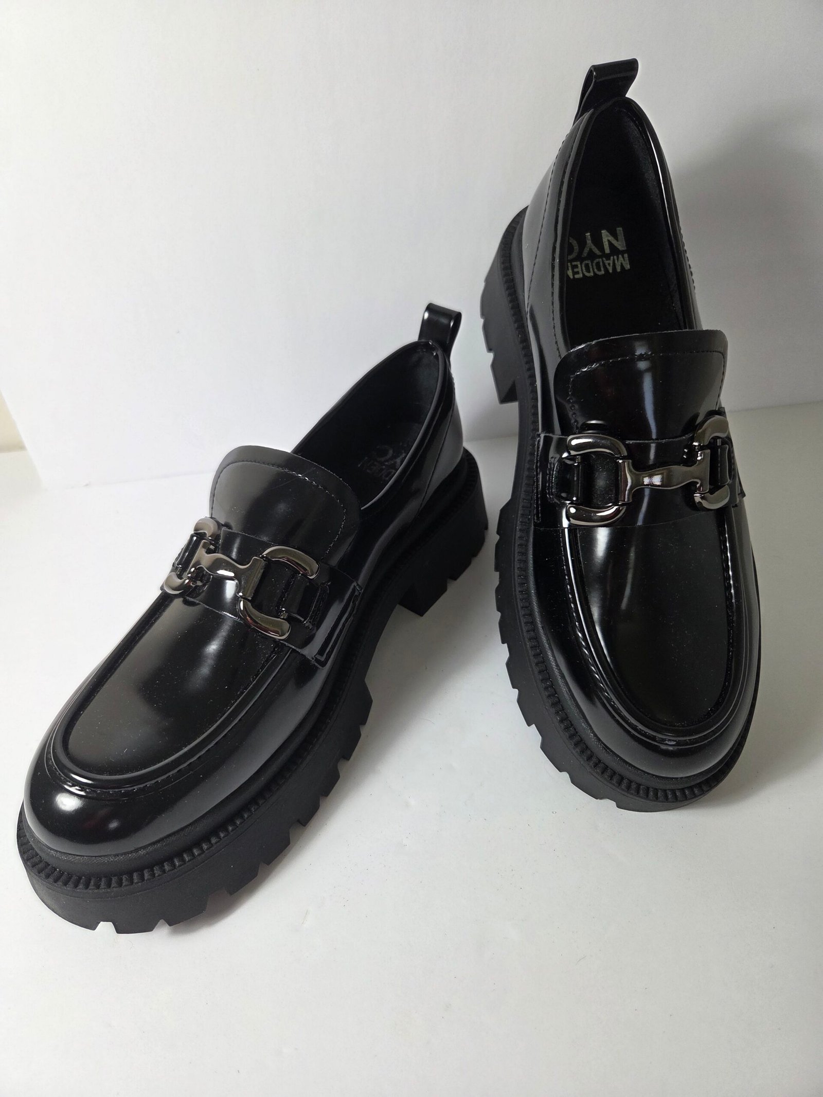 Steve madden black patent shoes