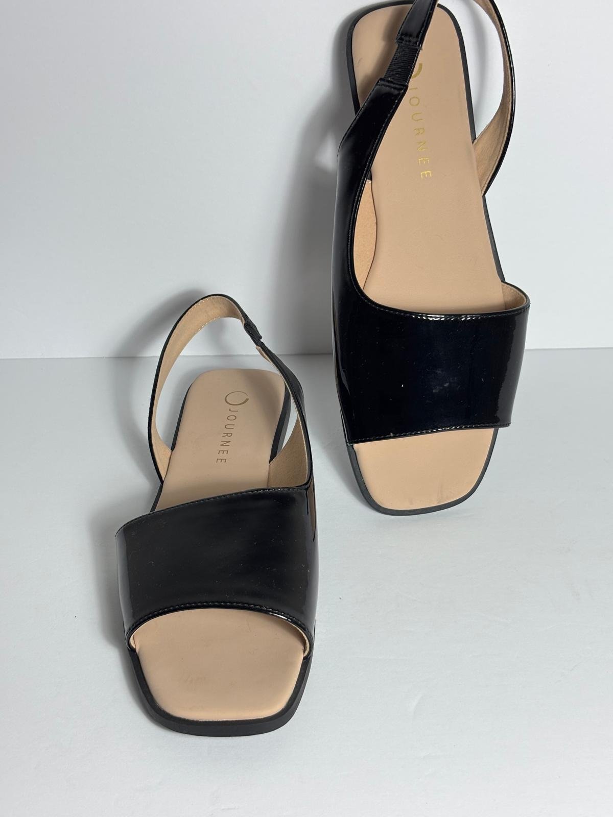 Journee Collection Women's Black Patent Slingback Flat Sandals