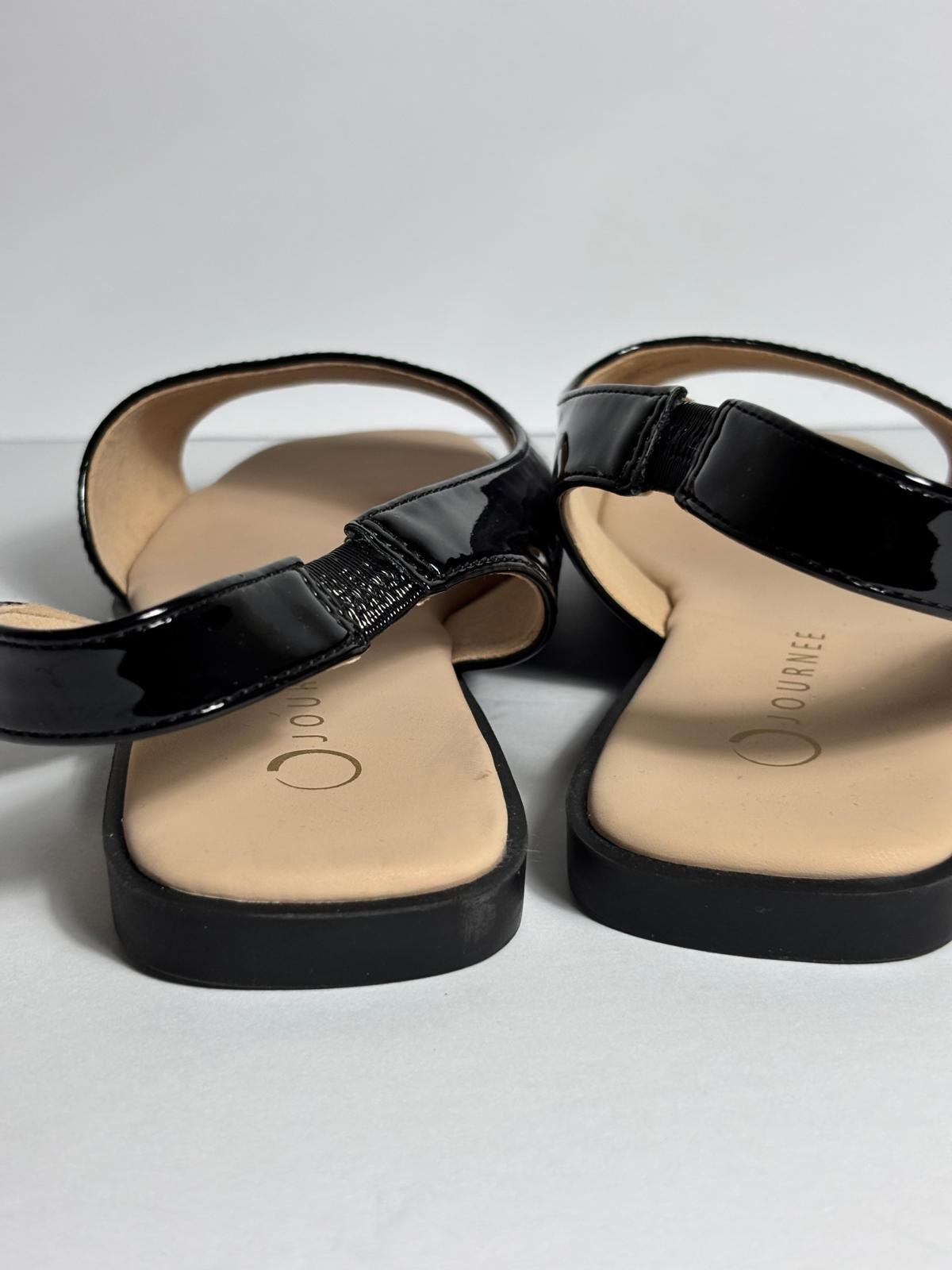 Journee Collection Women's Black Patent Slingback Flat Sandals - Image 2