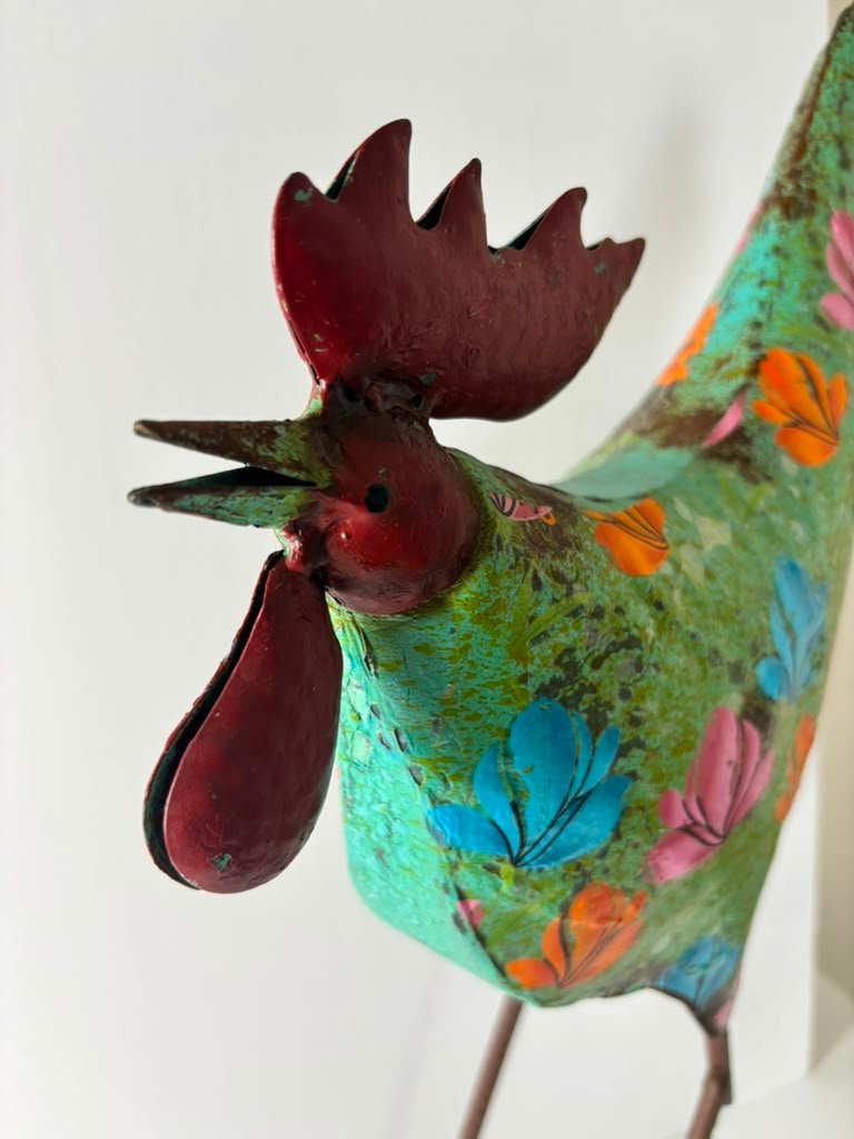 Hand-Painted Green Metal Tin Rooster - Image 5