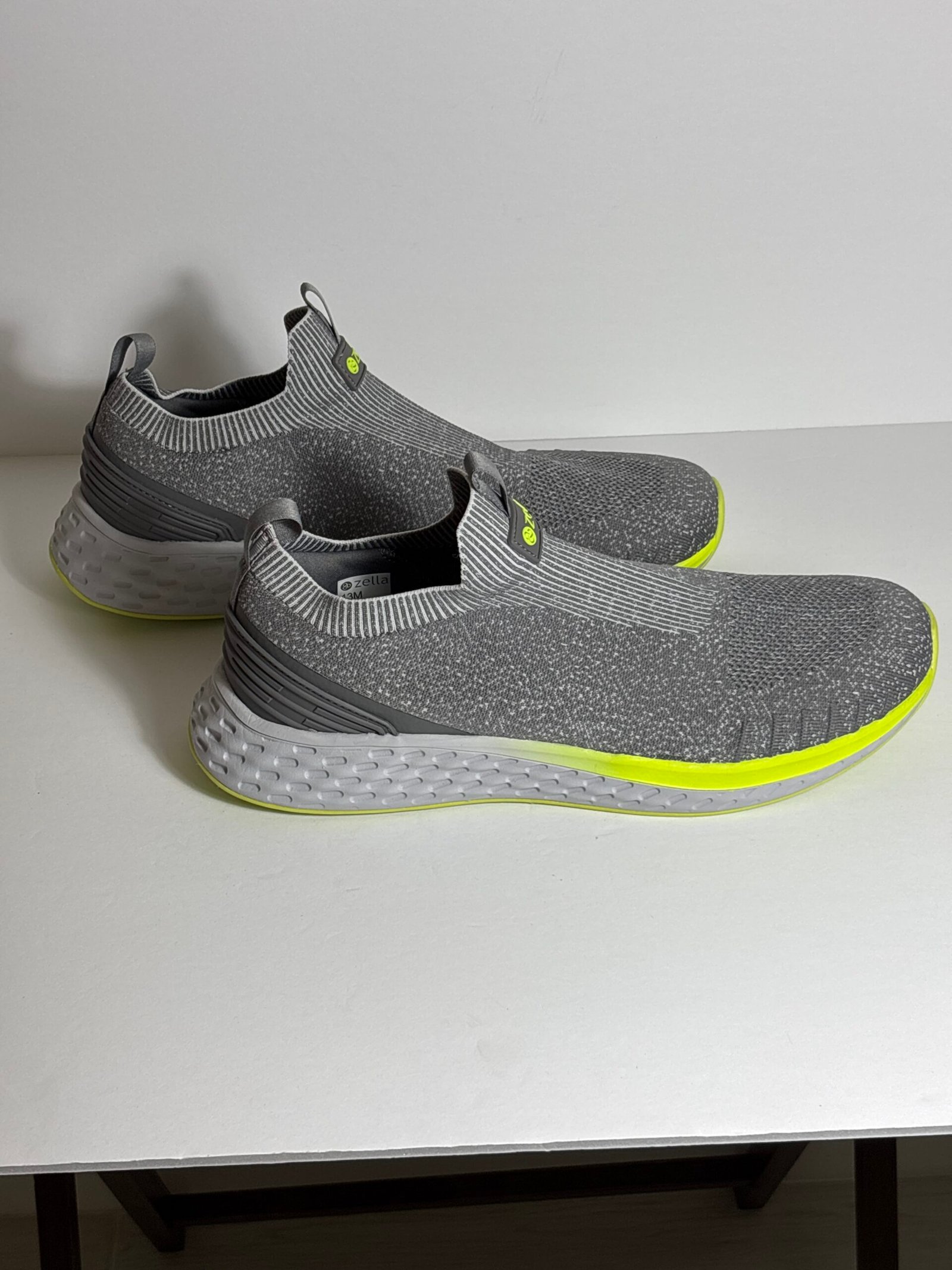 Zella Ortholite Men’s Slip-On Knit Athletic Sneakers Gray Neon Yellow Size 13 - Image 2