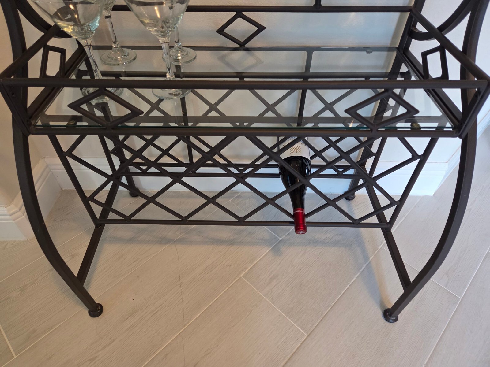 Freestanding Metal Wine & Bar Rack with Glass Shelves and Stemware Storage - Image 4