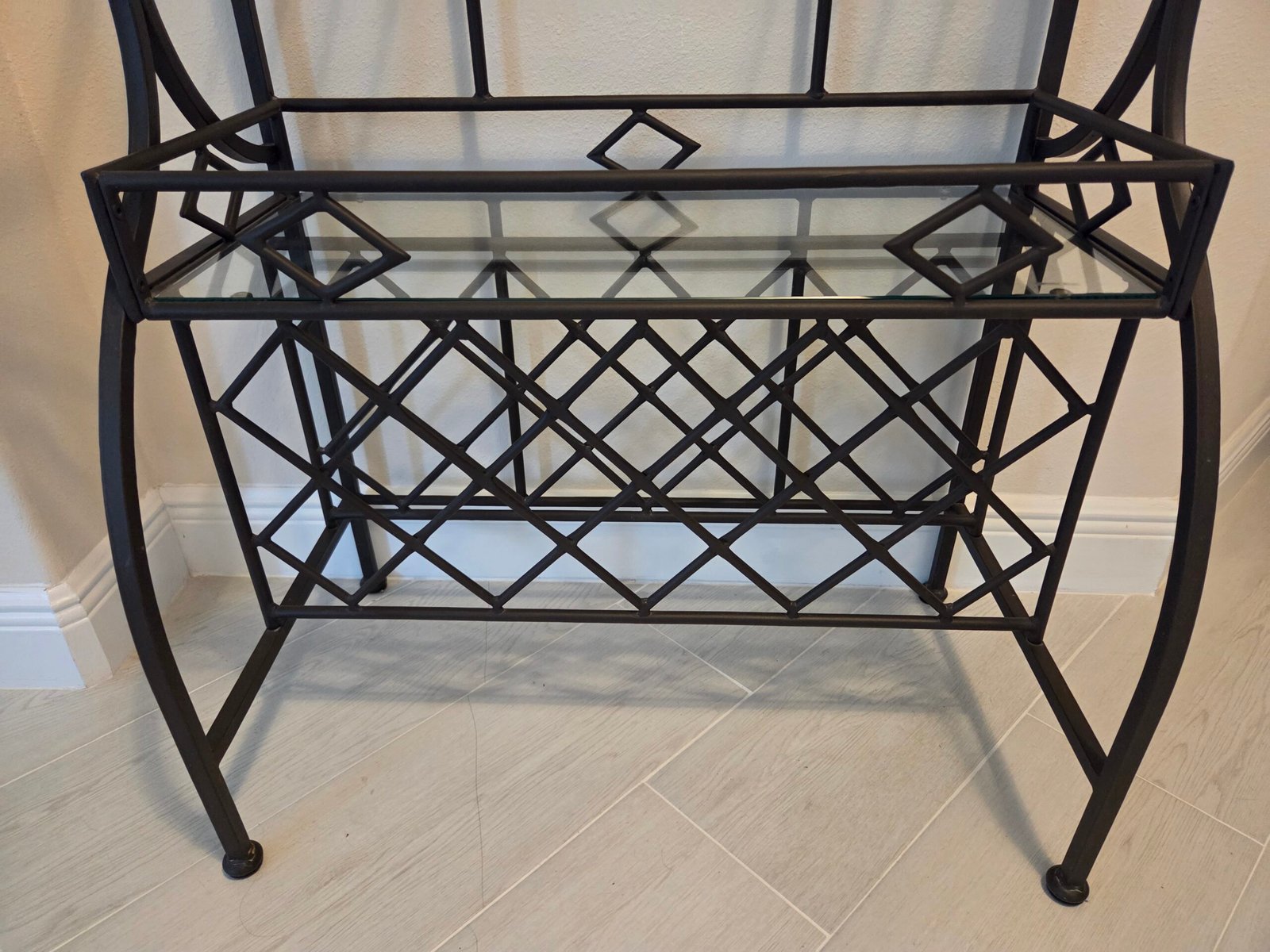 Freestanding Metal Wine & Bar Rack with Glass Shelves and Stemware Storage - Image 9