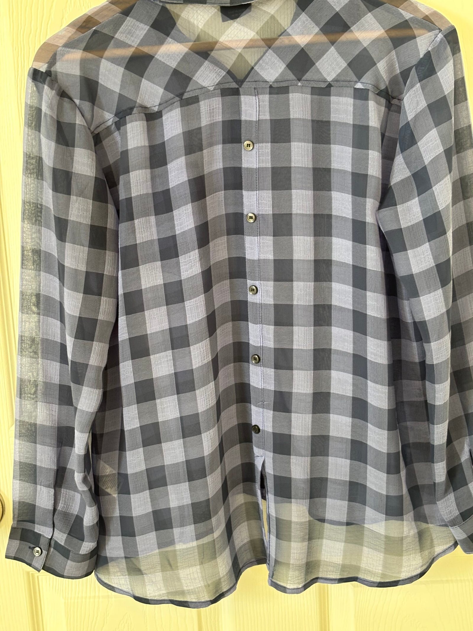 Faded Glory Women’s Black & Gray Plaid Button-Up Shirt - Image 4