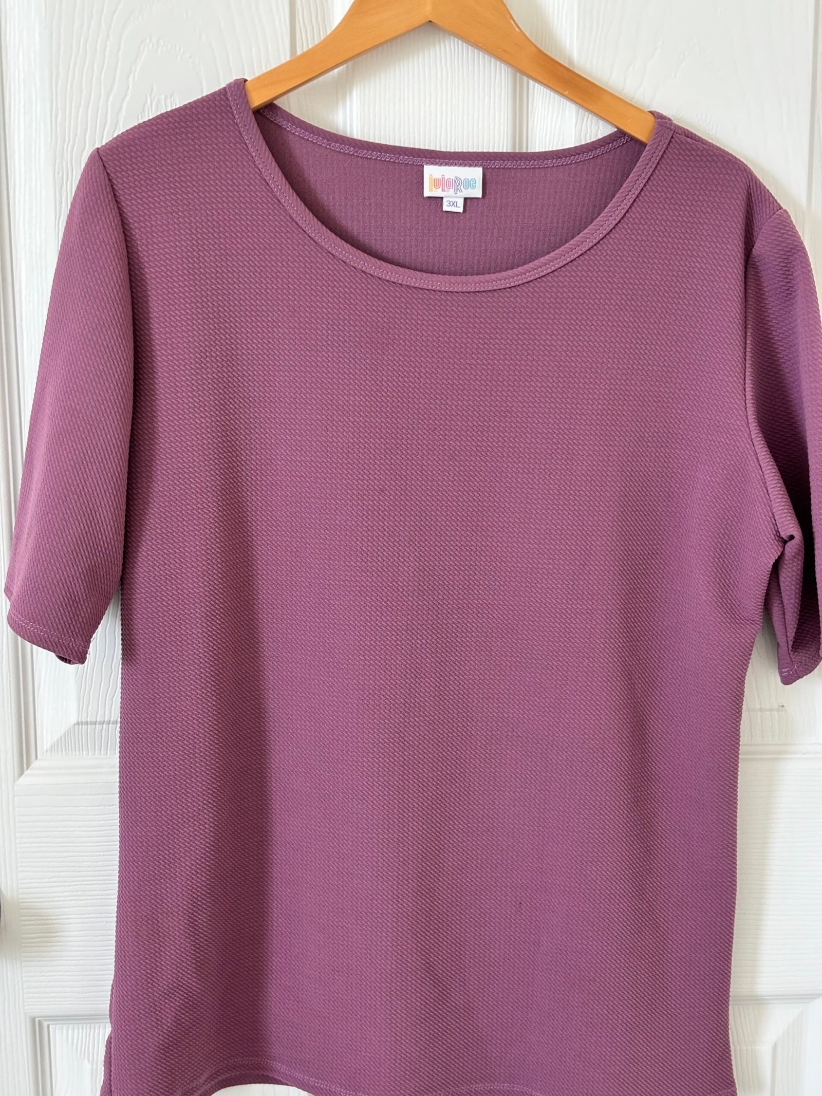 LuLaRoe women’s plus-size solid mauve top in size 3XL. - Image 7
