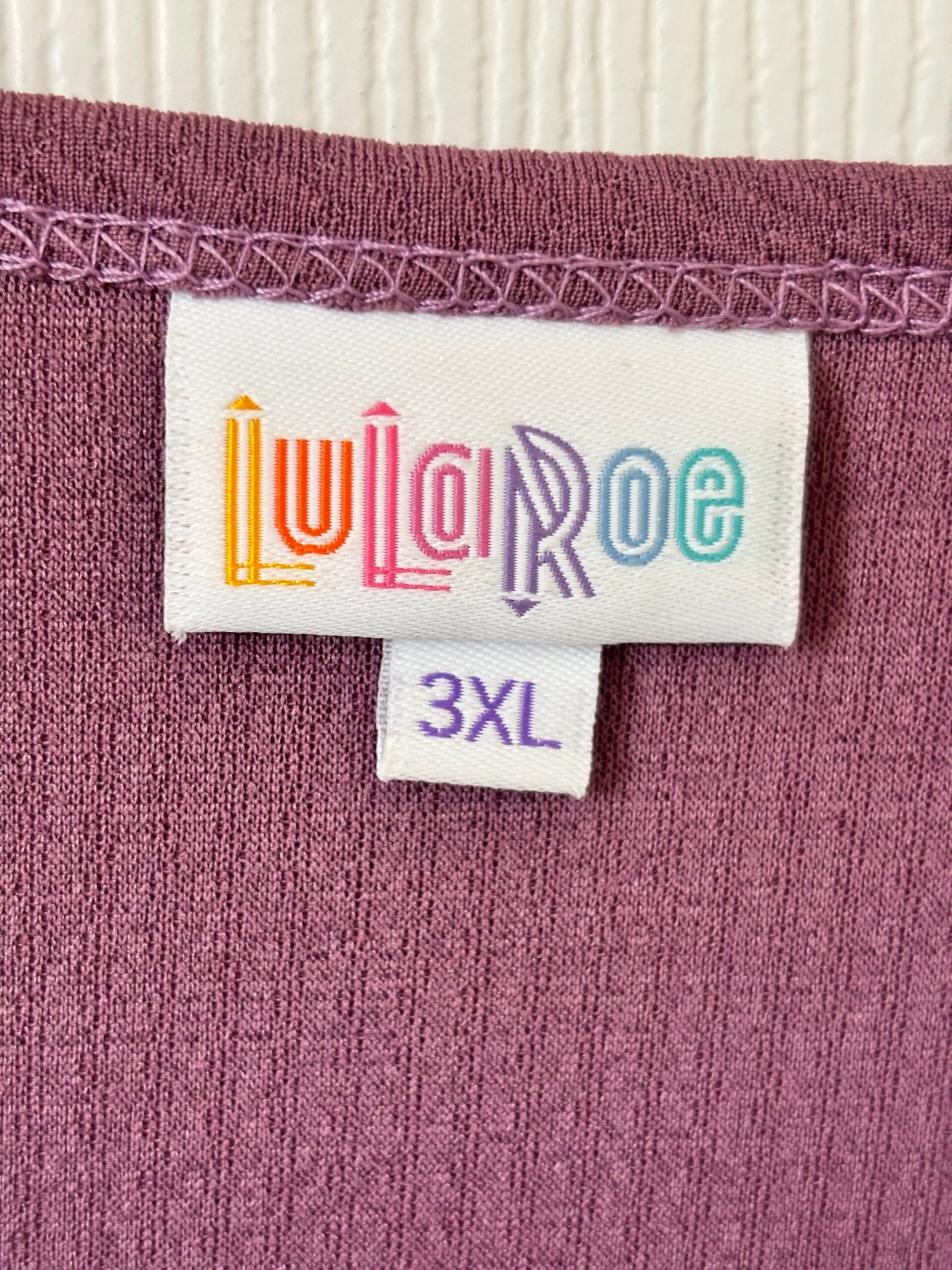 LuLaRoe women’s plus-size solid mauve top in size 3XL. - Image 4