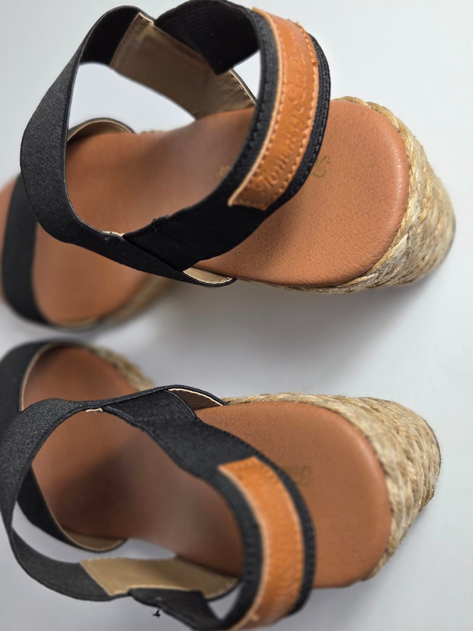 Tommy Bahamas black Espadrille wedge sandals, size 11 - Image 2