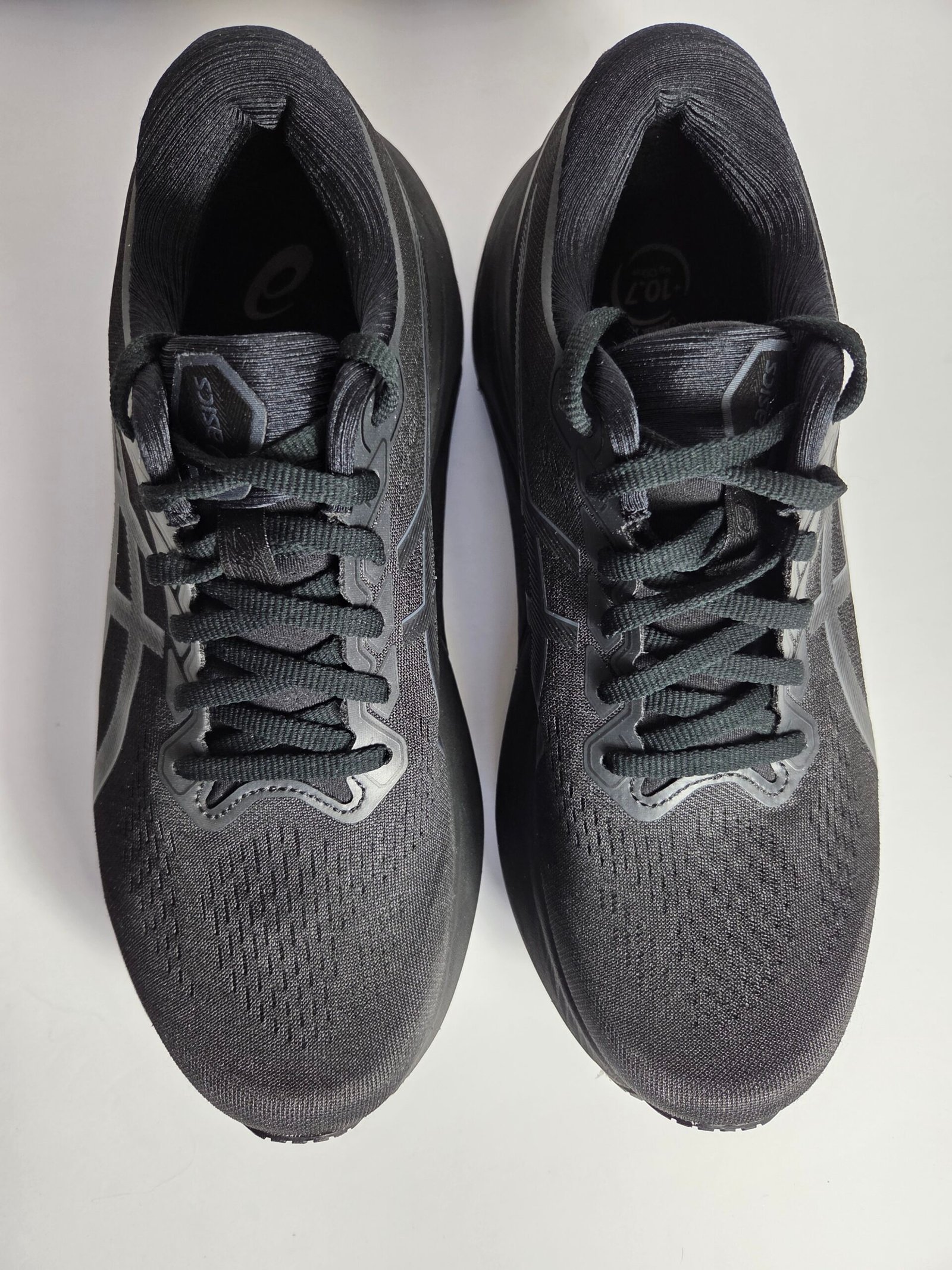 ASICS Gel-Kayano 30 Women’s Triple Black Running Shoes – Size 9